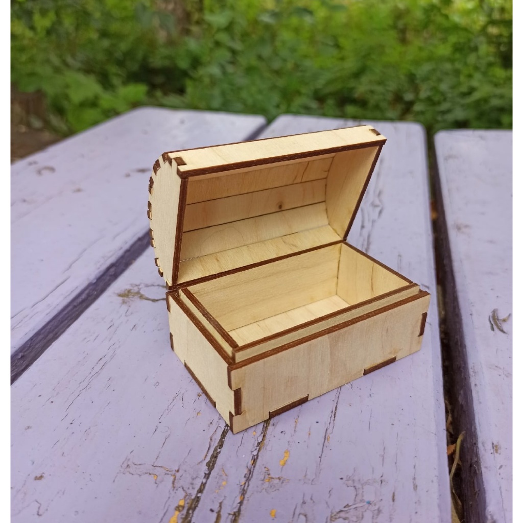 

016. box peti mini, kerajinan kayu laser, giftbox , kotak peti, kotak uang box perhiasan, umkm, kerajinan asli produk dalam negri, kotak kado, box kayu unik lucu aesthatic