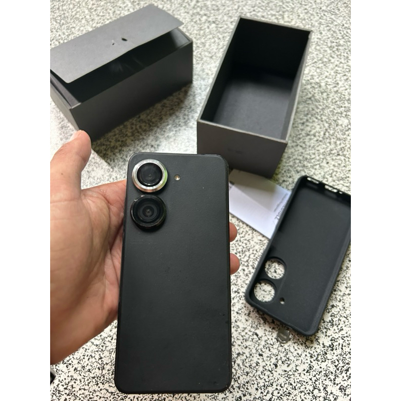 Asus zenfone9