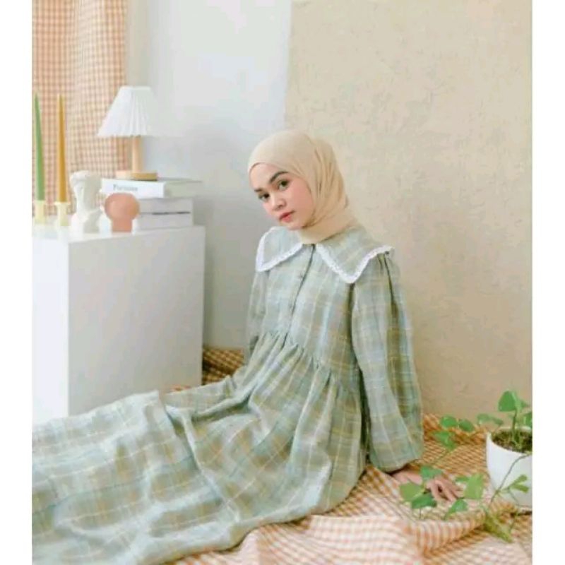 preloved sabine dress plaid olive haideeorlin