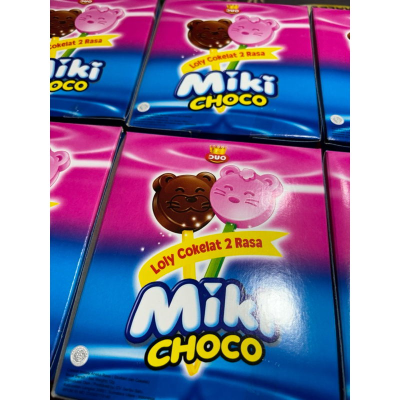 

Miki Choco Loly Cokelat 2 Rasa isi 24pcs