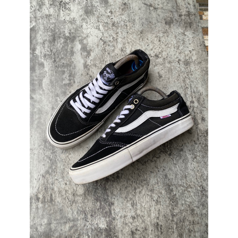 vans tnt trujilo bw