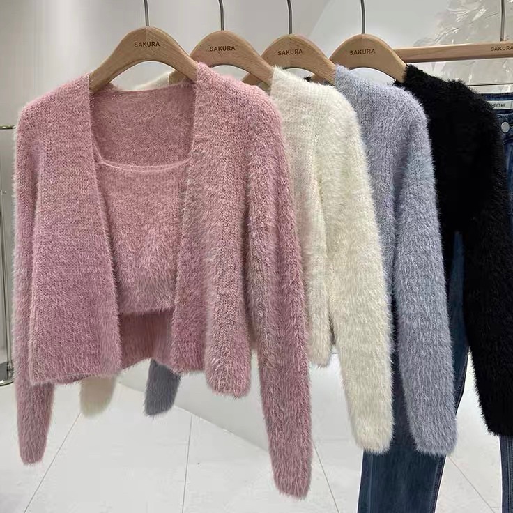 Diskon Belanja  GRANDY  Kyo Cardigan Tank Top Set  Luaran Atasan Fur Bulu Korea Wanita