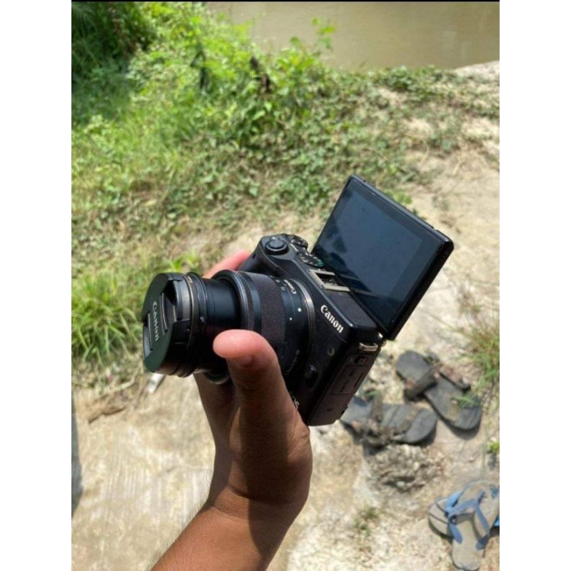 Canon eos m3 mirorless