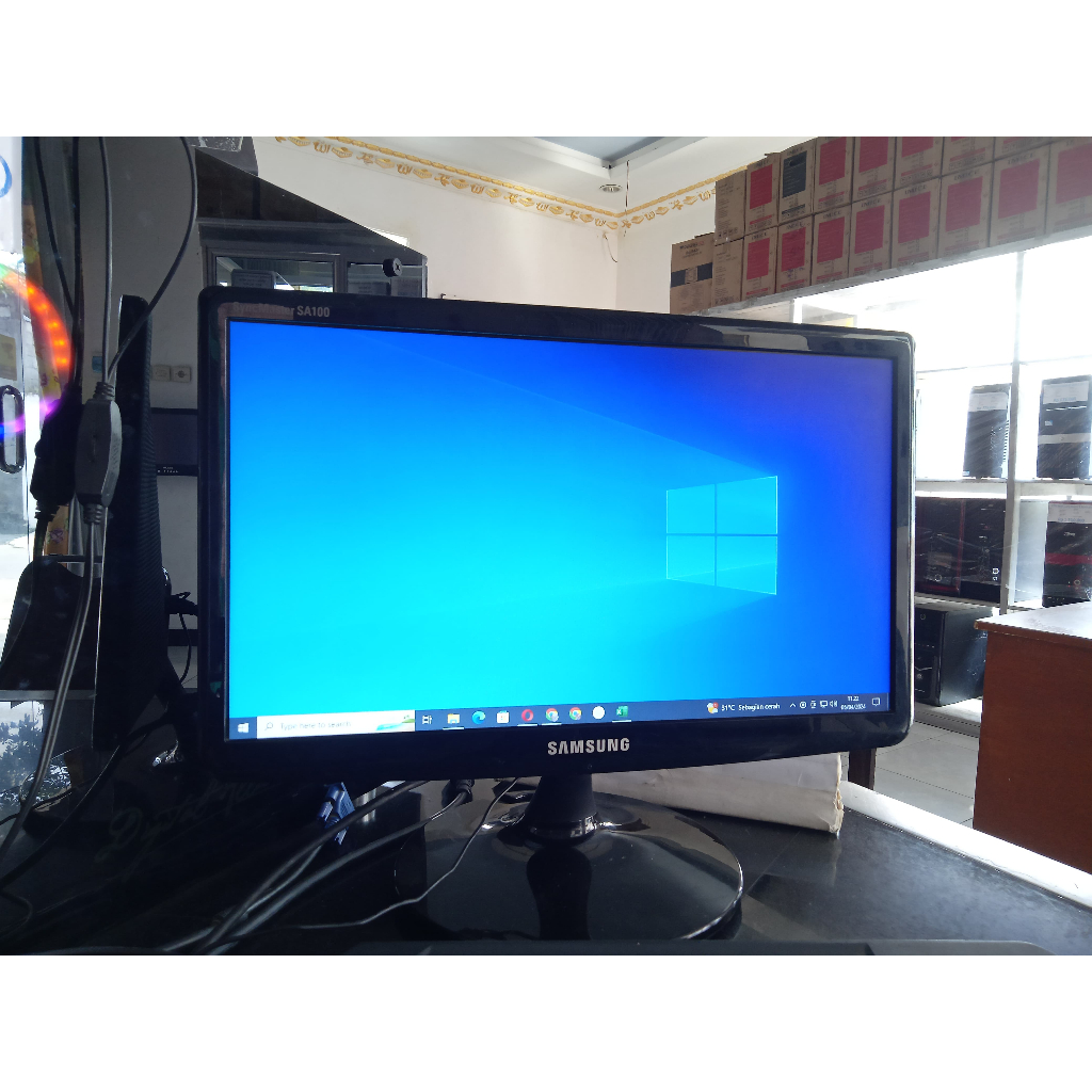 LCD Monitor 19inch widescreen Dell BenQ Lenovo