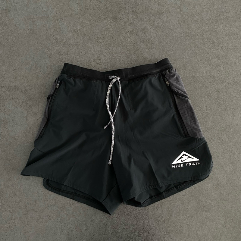 NIKE Men Trail Dri-fit Flex Stride 5 Inch / Running Shorts / Celana Lari - Black