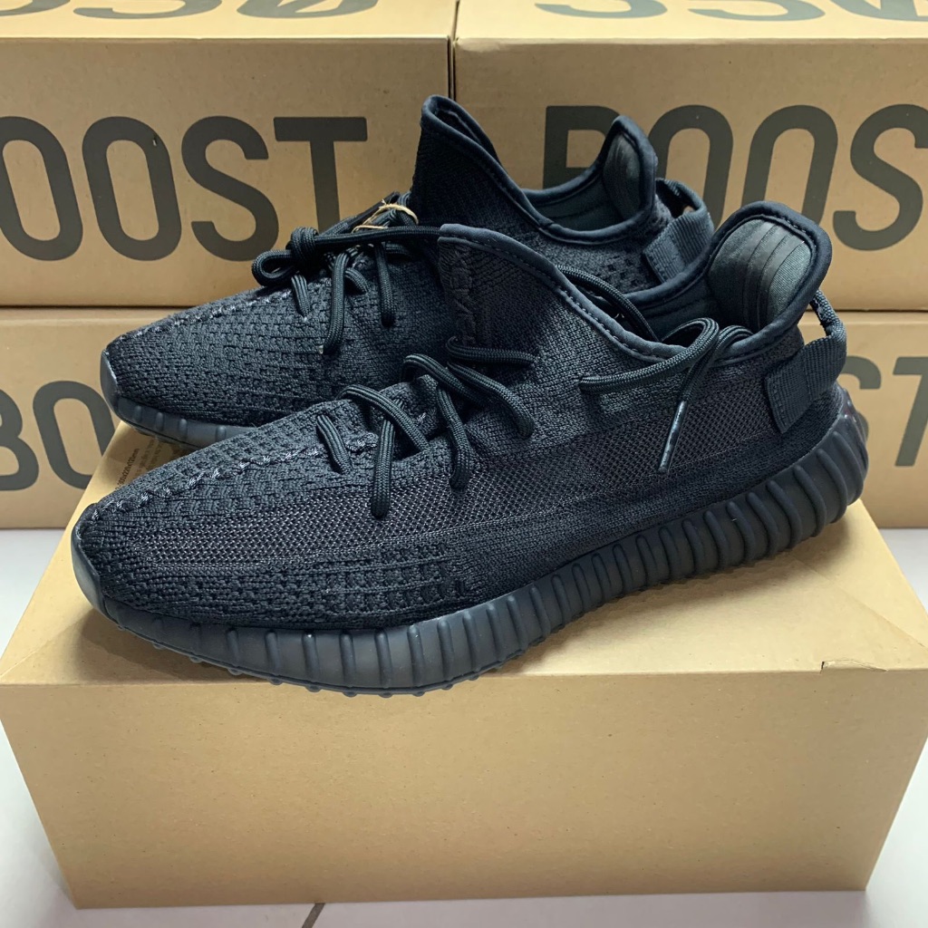 Sepatu Adidas Yeezy 350 Boost V2 ONYX Authentic Original Best Price