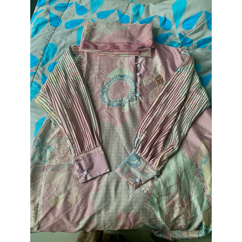 dyn clothing sold manual