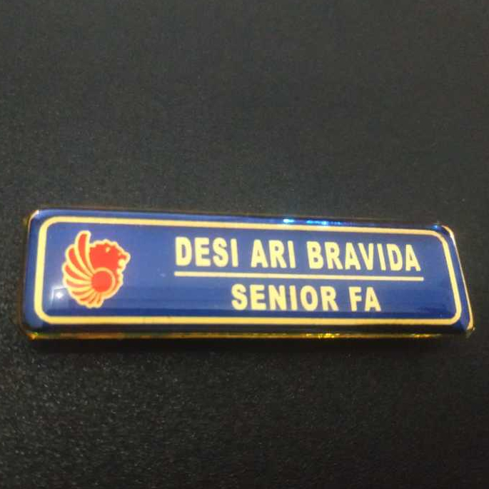 

Nametag Lion Air Senior FA Peniti