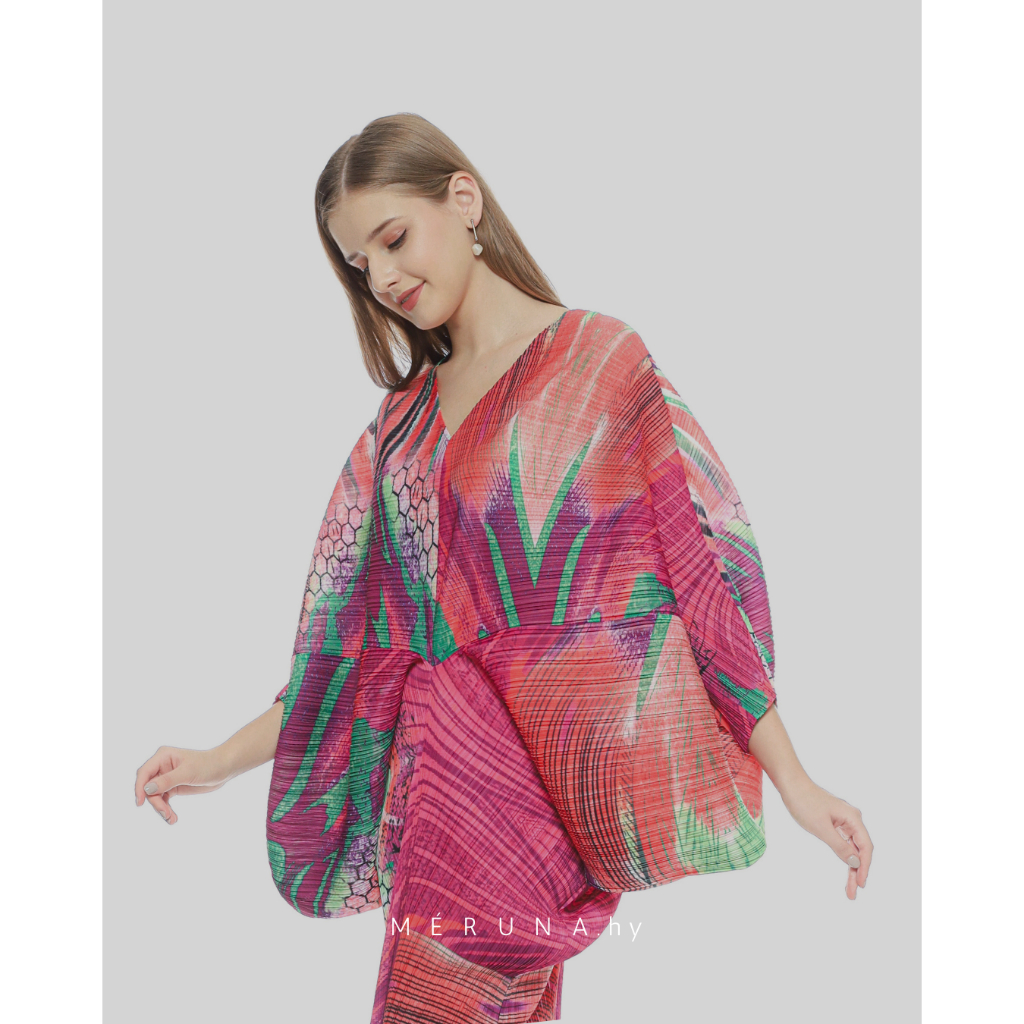 MÉRUNA - Magenta Natha Dress / Dress Wanita Maxi Plisket / Baju Plisket / Dress Pleats