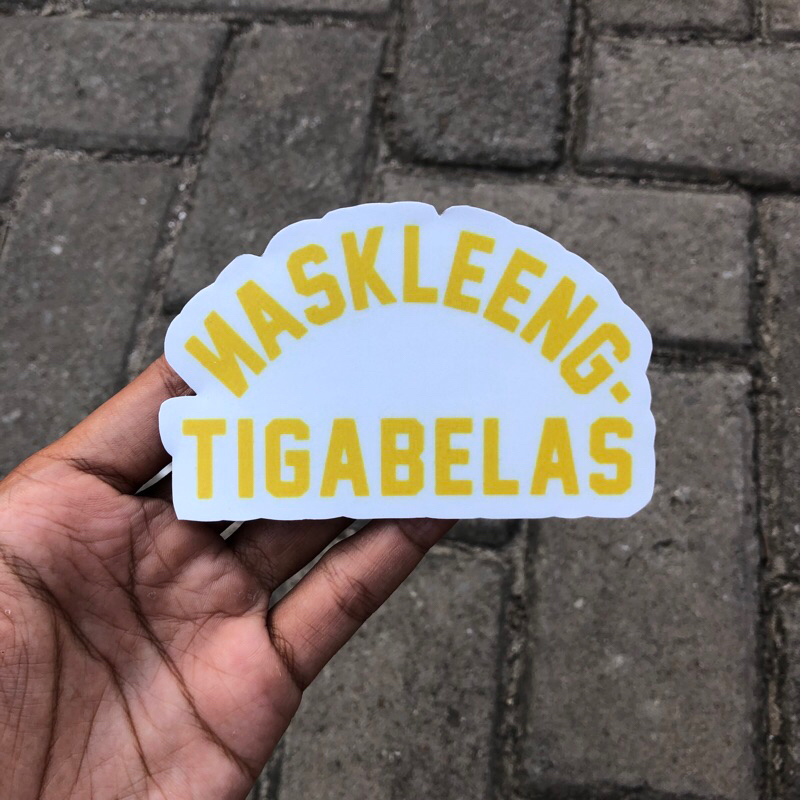 

Sticker Naskleeng Tigabelas