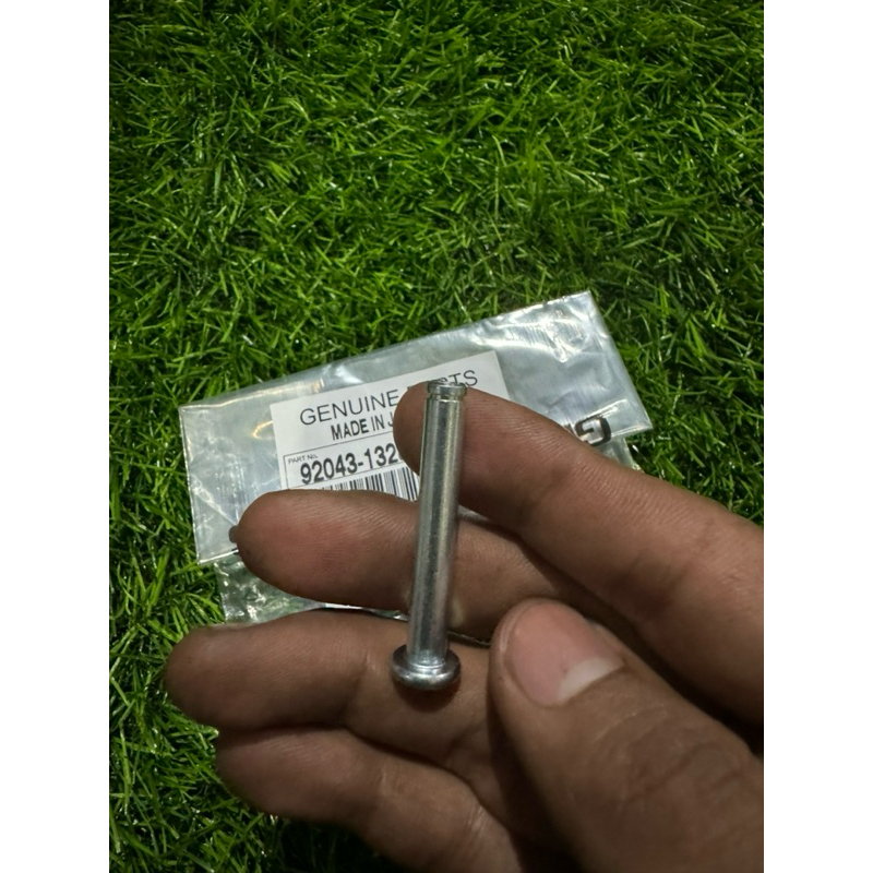 pin set klip pengunci postep step belakang ninja r ss m original baru 92043-1328