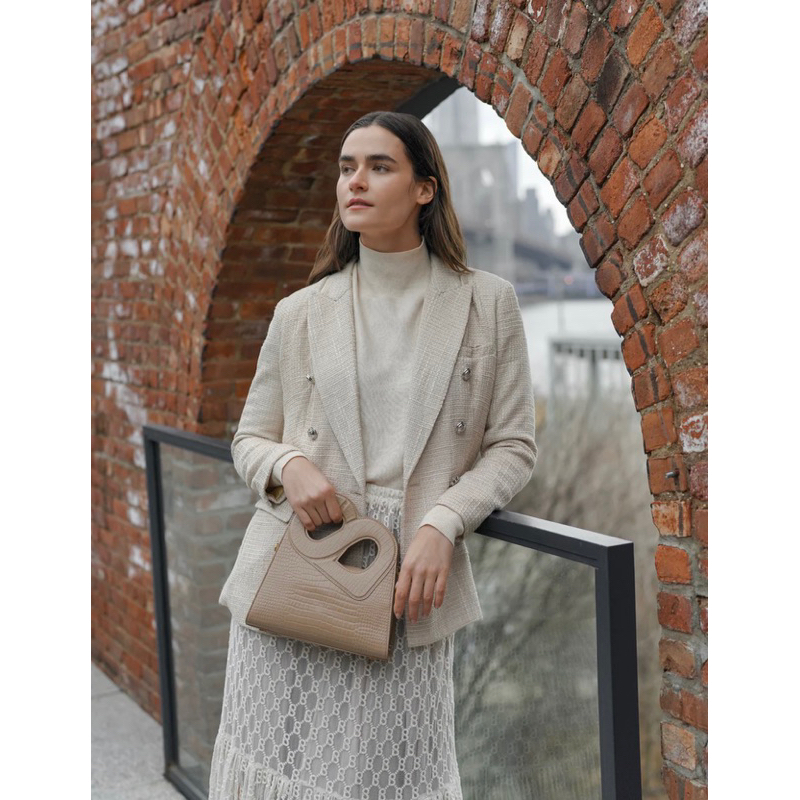 Hold Me Bag Buttonscarves Original Size Medium Sale Sale dari 1.775.000 jadi 1.295.000