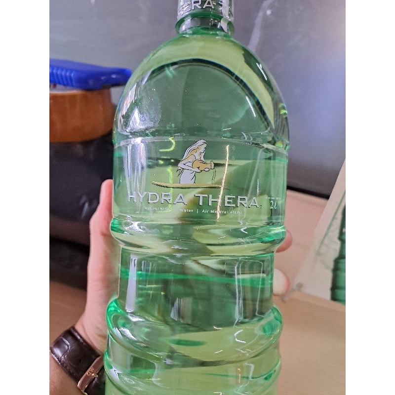 

Air Mineral HYDRA THERA 100% natural water (1 dus isi 6botol)
