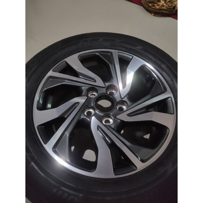Velg ban Innova reborn facelift