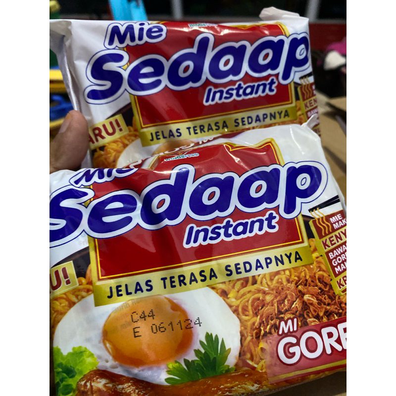 

Mie sedap goreng