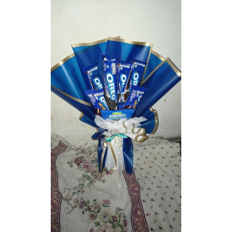 

Buket Oreo sesuai Gambar
