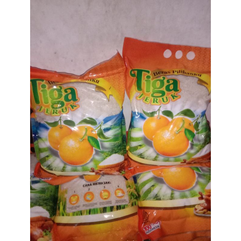 

Beras Merk: Tiga Jeruk 3Kg