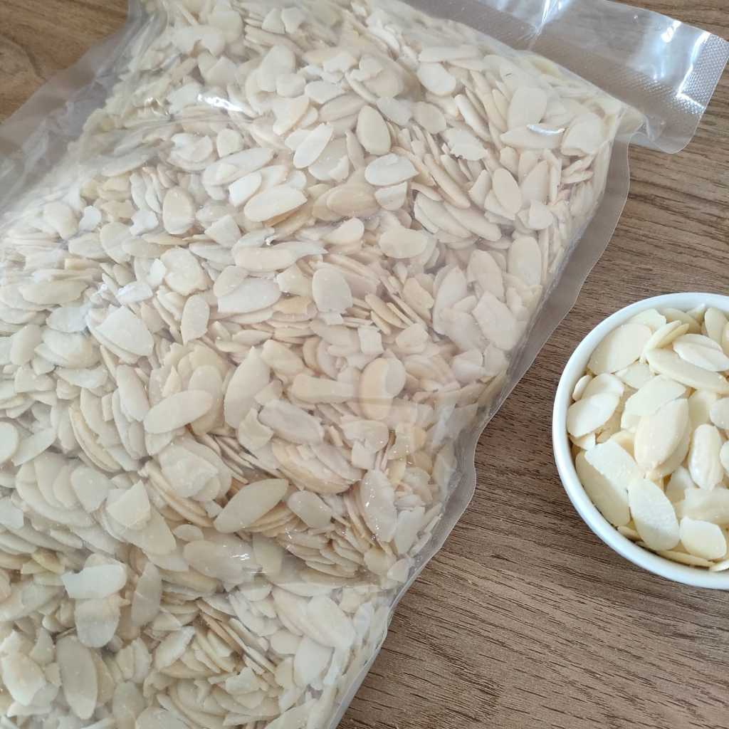 

Almond Slice repack 1kg