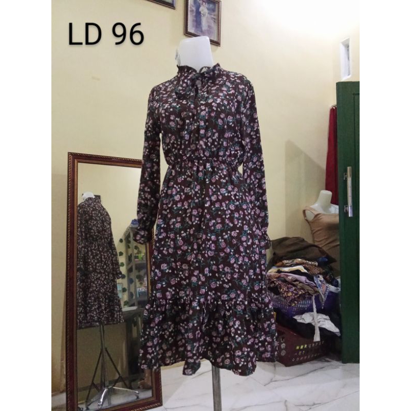 ❣️ MANJA❣️ PRELOVED DRESS JONGGOL 3PCS/200K