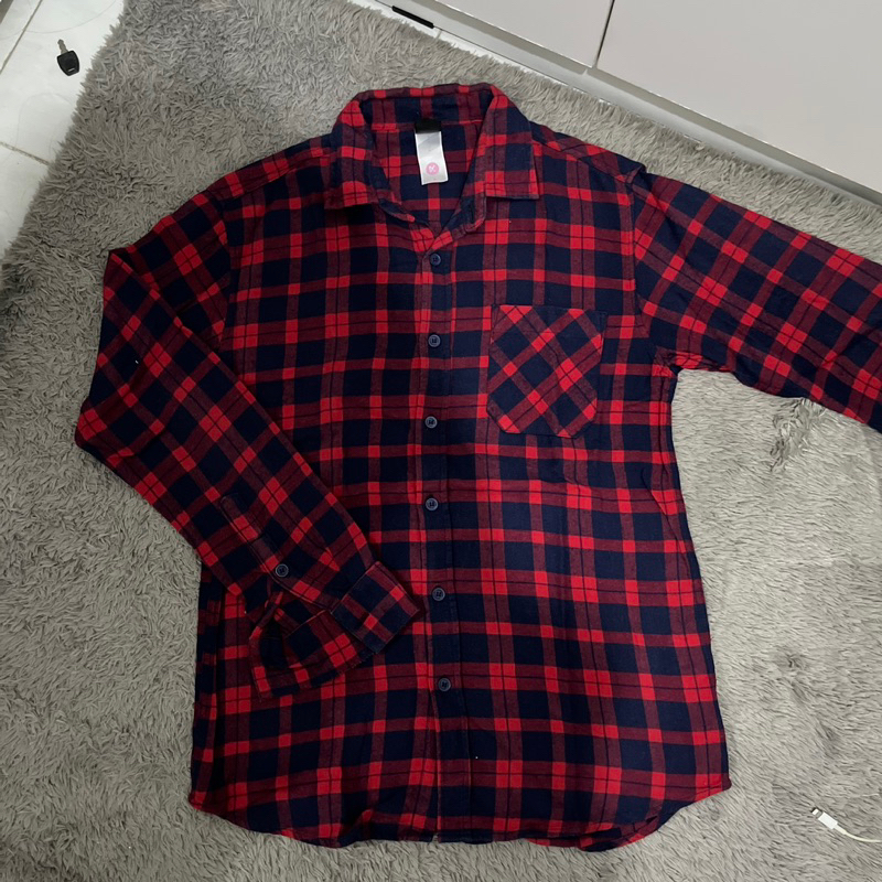 preloved kemeja flanel astronkido