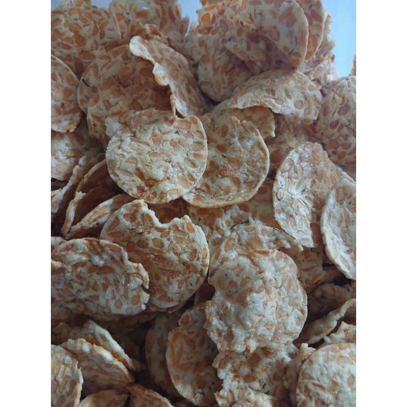 

KERIPIK TEMPE 250 GRAM KRIPIK TEMPE HOME MADE - CEMILAN SNACK MAKANAN RINGAN