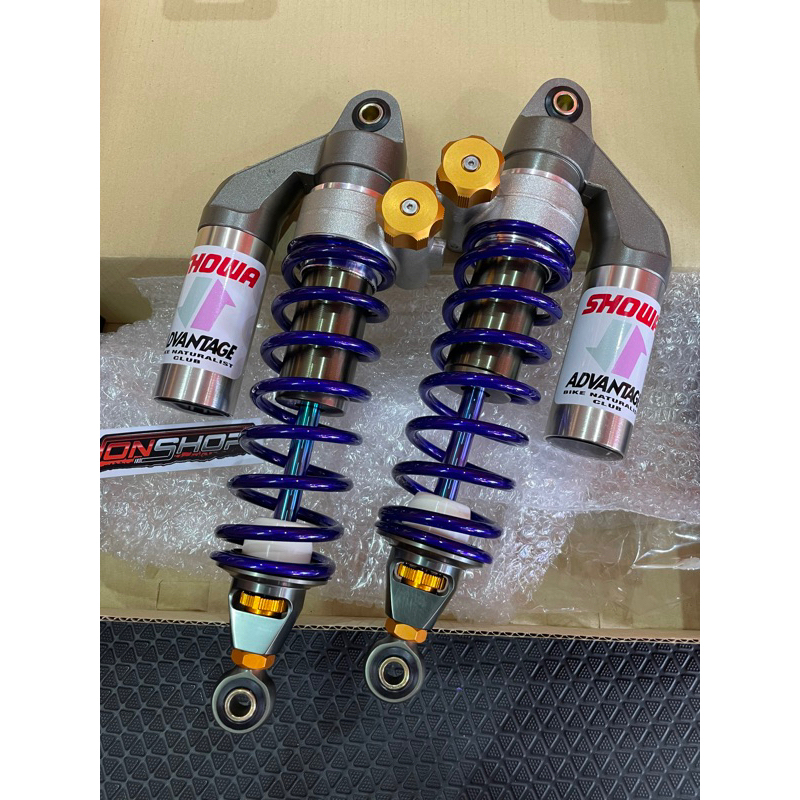 Shock Showa Advantage grade 50A Size 330mm 320mm original thailand