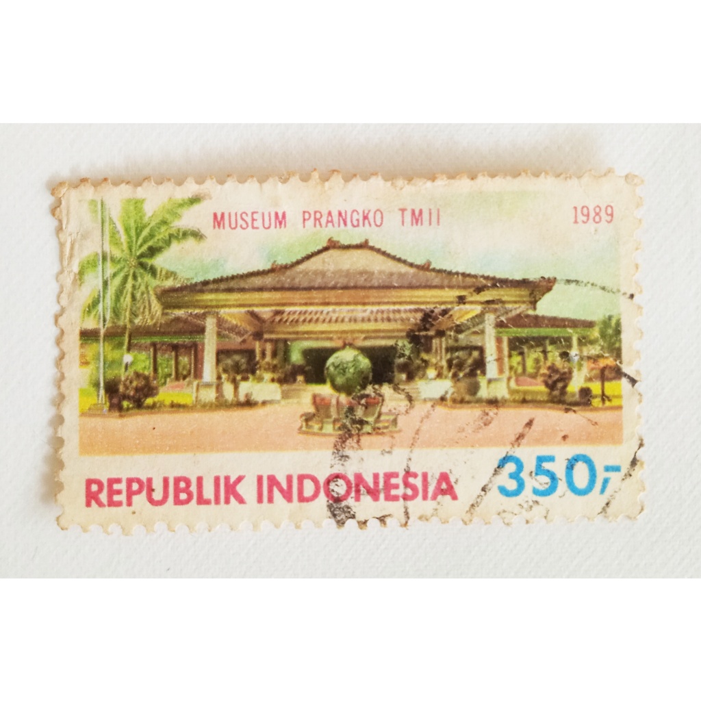 

Prangko Kuno Indonesia Tema Pariwisata