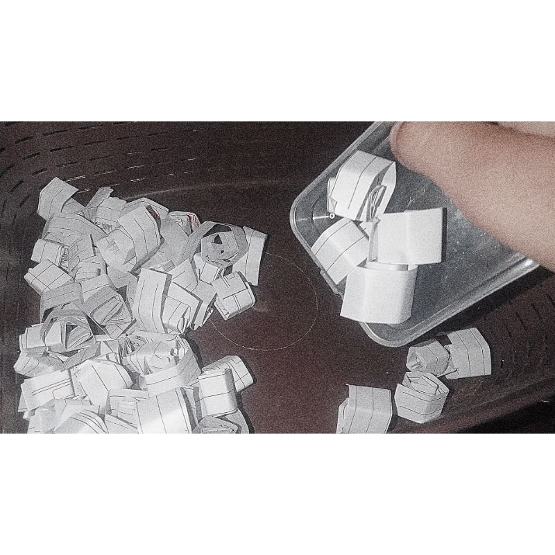 

scoop alat tulis, mek up