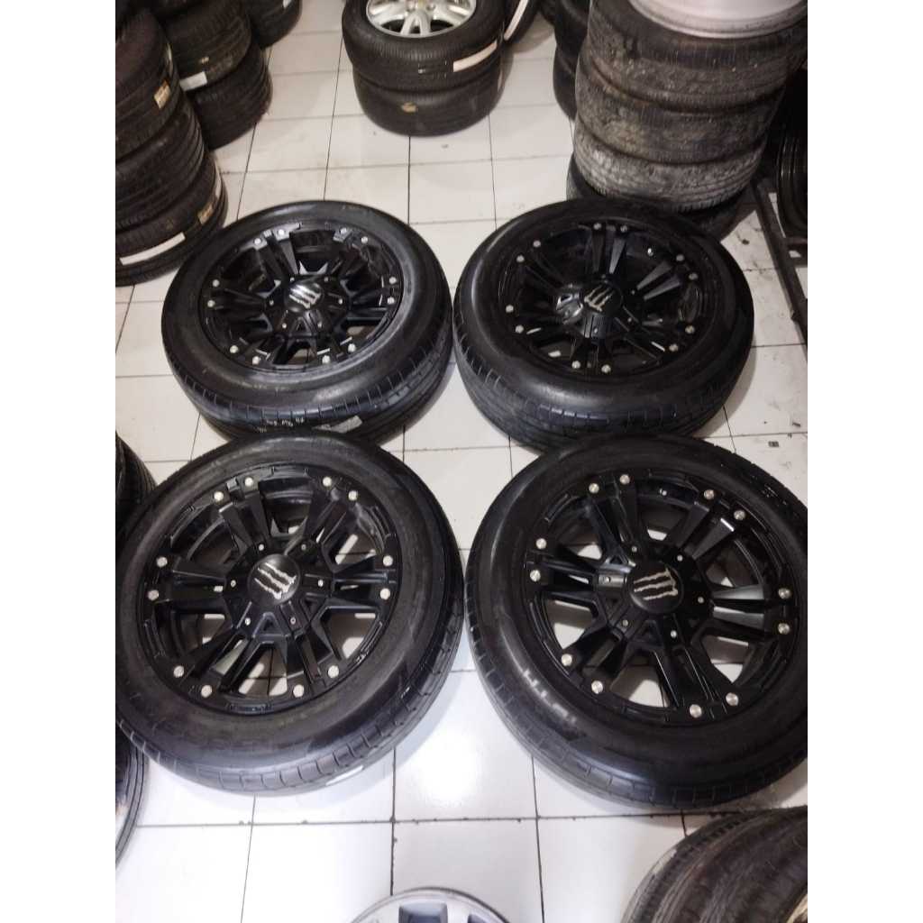 velg mobil bekas MONSTER ring 20 pcd 6x139 plus ban 275 55 r20