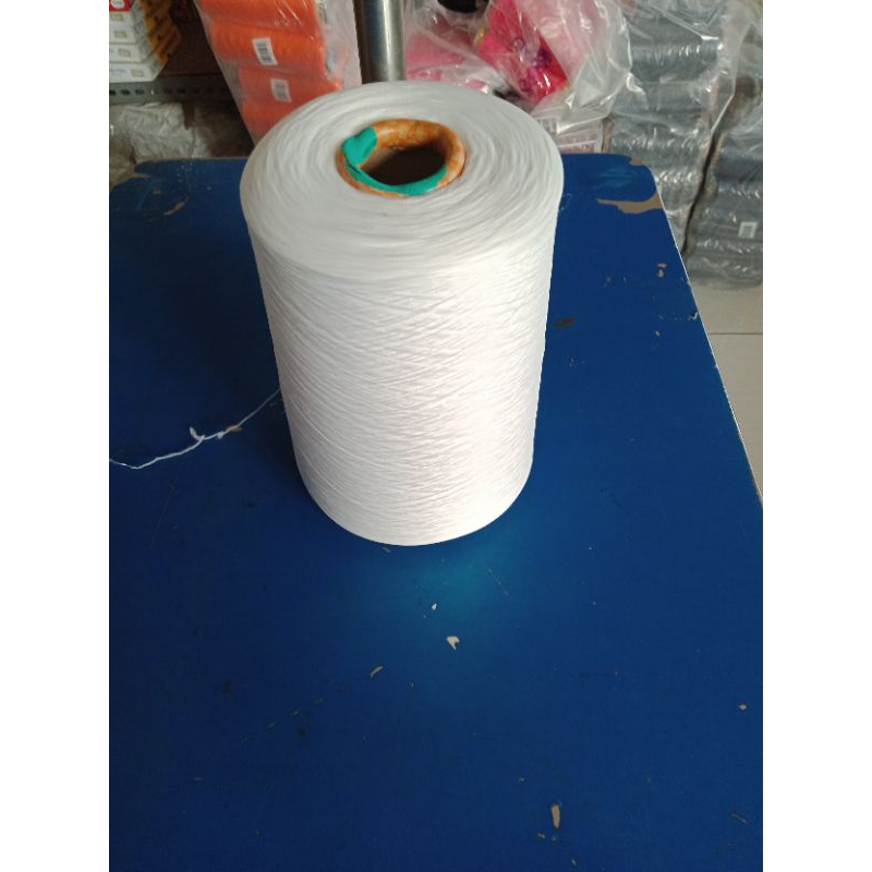 benang Polyester hitam / putih besar