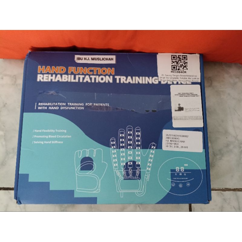 Sarung tangan terapi stroke elektrik
