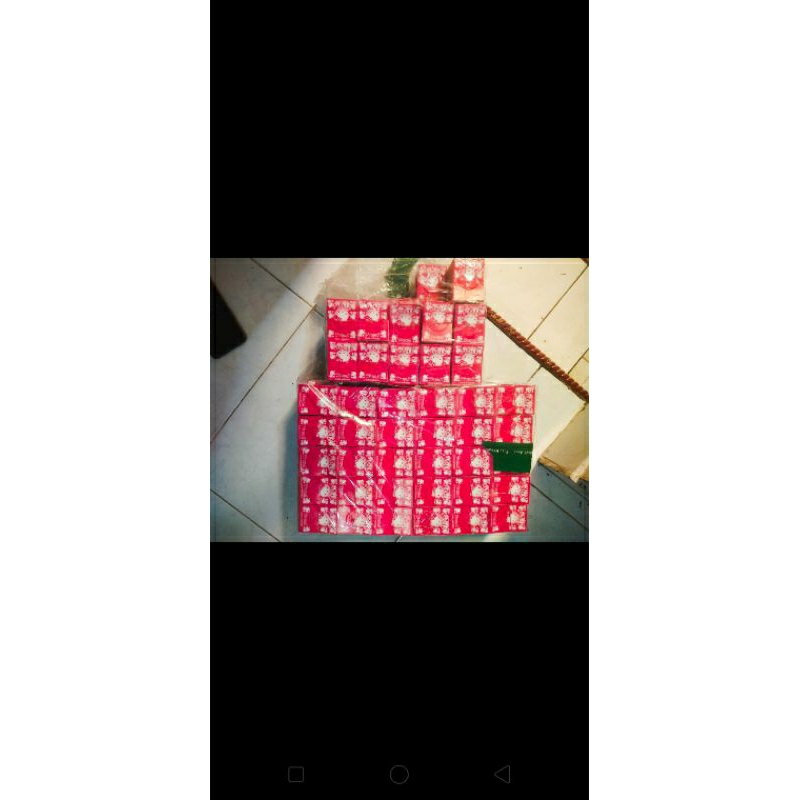 

Hang tag kertas penjepit aksesoris (10.439pcs)