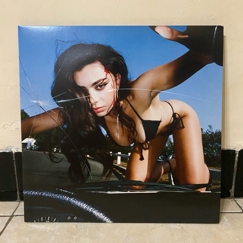 Piringan Hitam / Vinyl Charli XCX - Crash