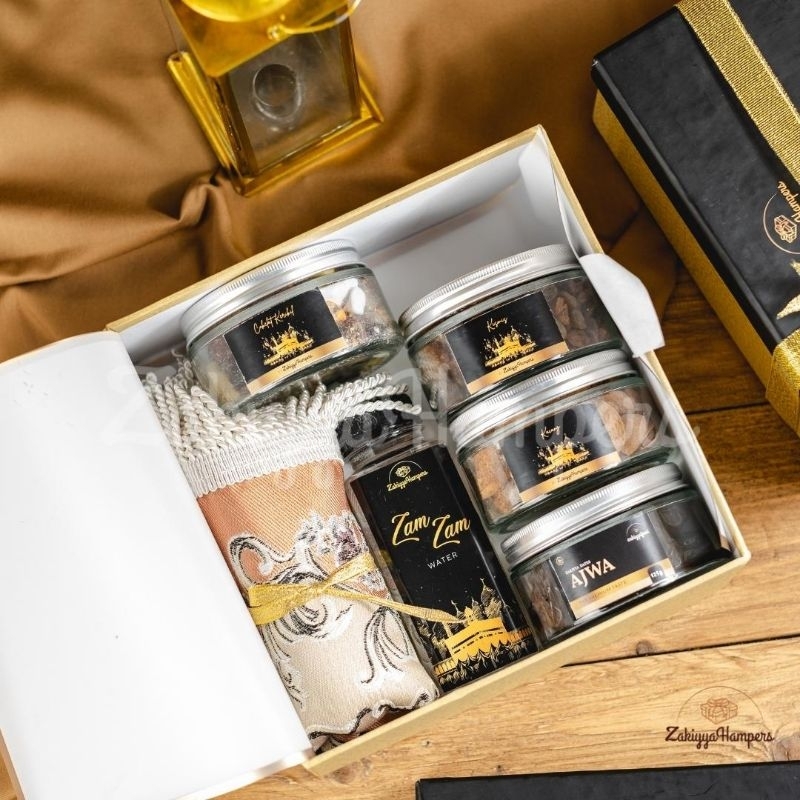 

Hampers Oleh Oleh Haji Umroh Souvenir Premium Paket Premium Ammi