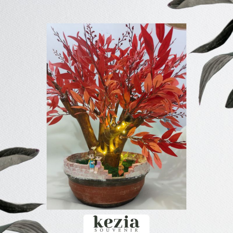 DIORAMA  HUTAN POHON MERAH