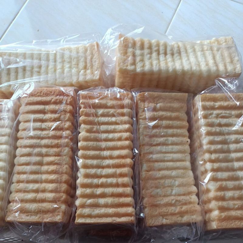 

ROTI BAKAT BANDUNG KASINO | ORIGINAL PRODUCT( UKURAN 20X8X8 )