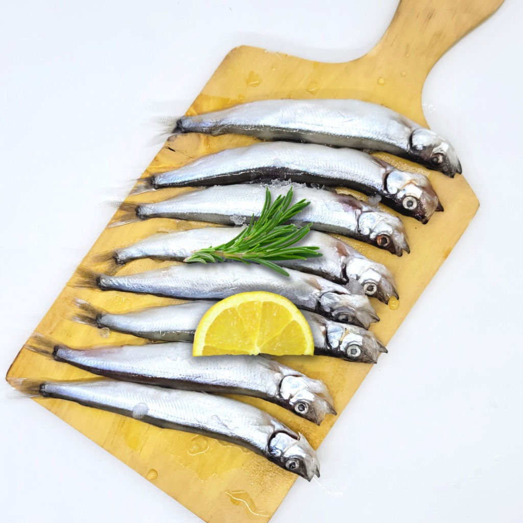 

Ikan Shisamo female / Capellin @ 170 Gram
