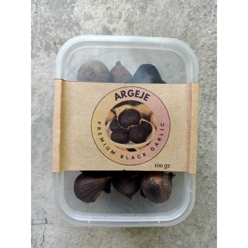 

BLACK GARLIC TUNGGAL 100GRAM - BAWANG HITAM LANANG