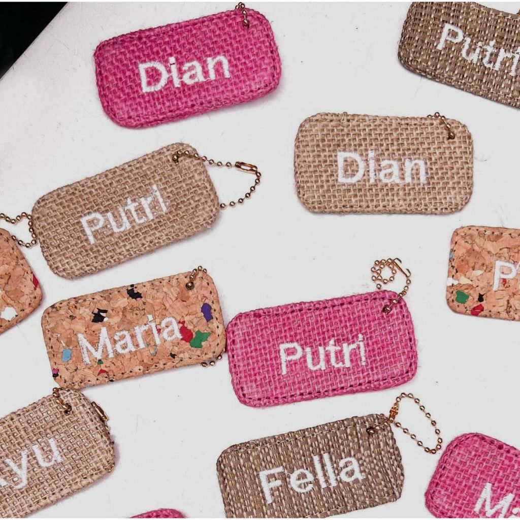 Gantungan Tas Inisial Nama Custom Bag Tag Name Tag Handmade Bordir Karung Kanvas Tikar Kulit