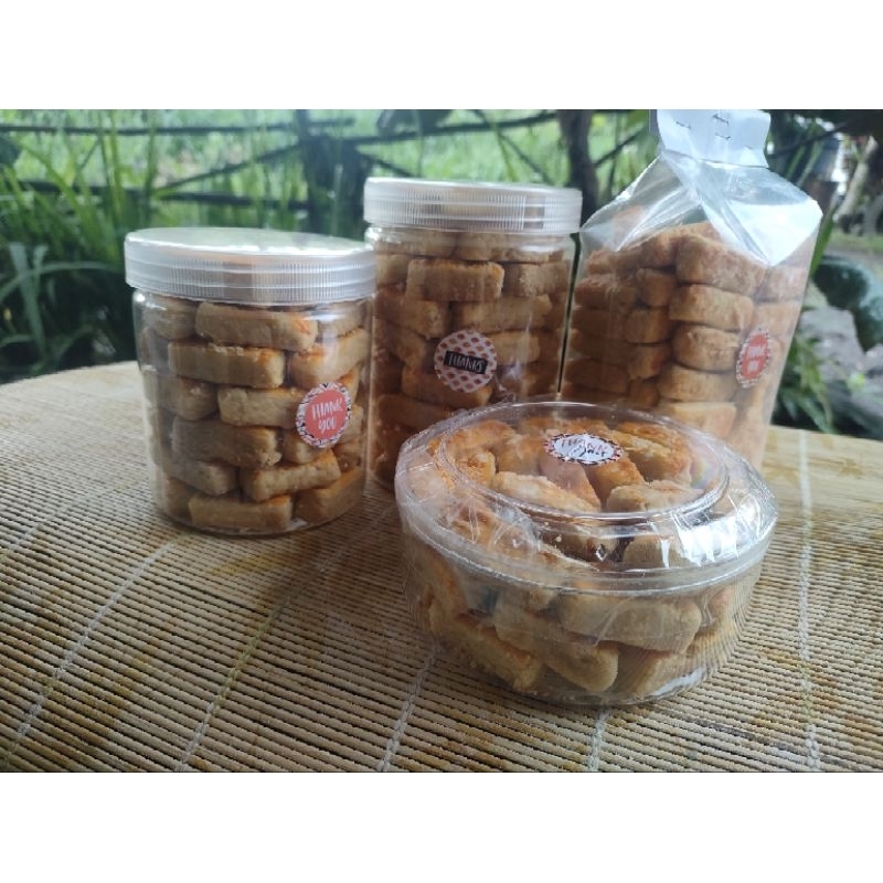 

Kue Kastengel keju Kemasan toples dan plastik enak gurih ngeju