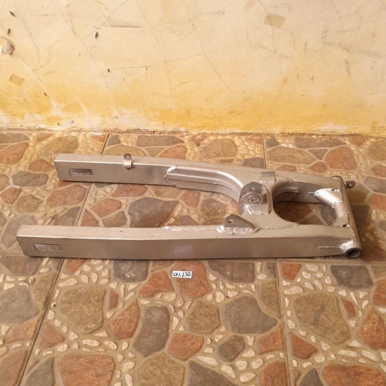 HONDA NSR SWING ARM