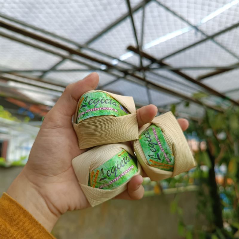 

RiDn Wajit Legieta Rasa Pandan 500gr / Wajit Ketan / Wajit Cililin / Oleh oleh Bandung /Wajik daun