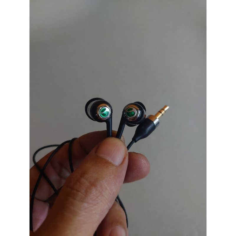 Sony Ericsson HPM 77 like new