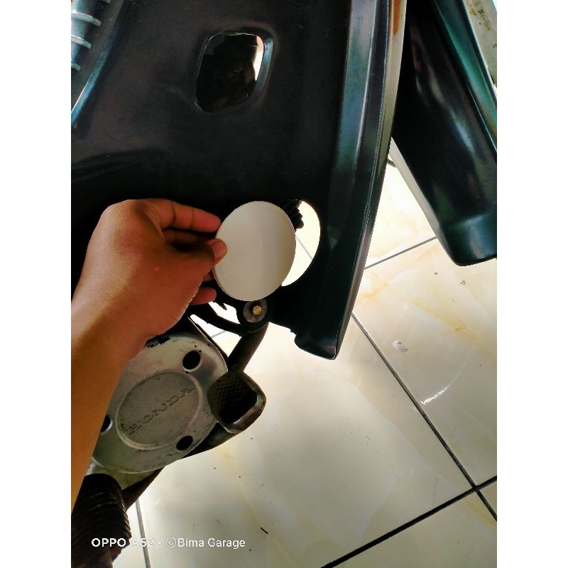 Tutup busi sayap Astrea grand prima star C70 C700 C800