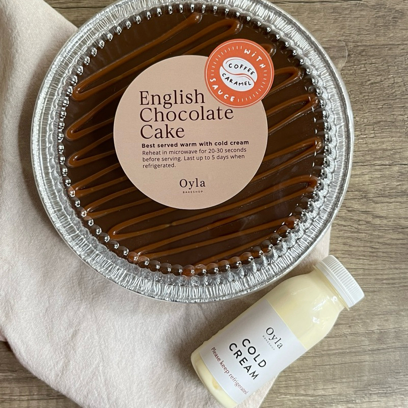 

Oyla English Chocolate Cake with Coffee & Caramel Sauce