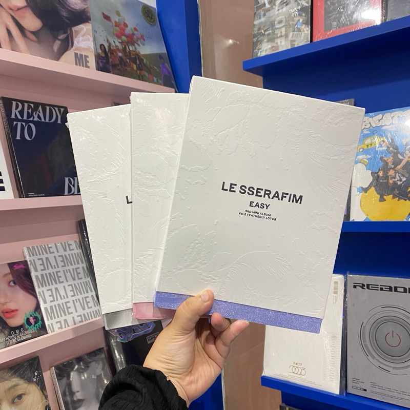 ALBUM LE SSERAFIM - EASY