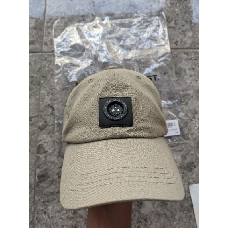 CAPS MARSHALL ARTIST ORIGINAL