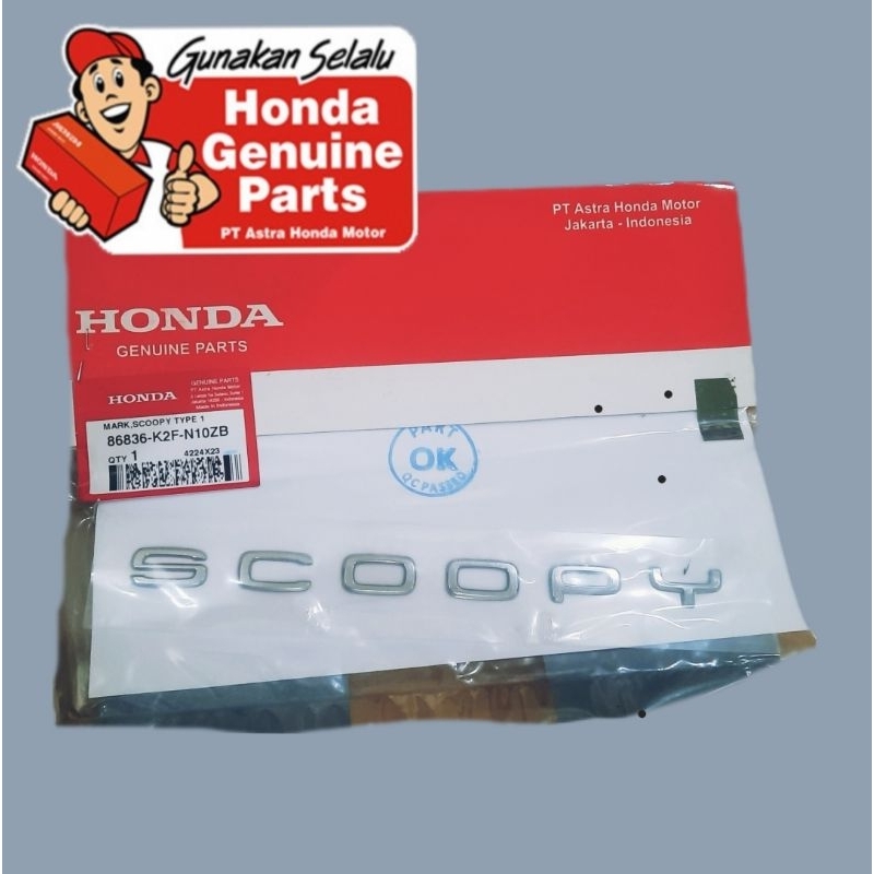 Emblem Logo Scoopy prestige Silver Original