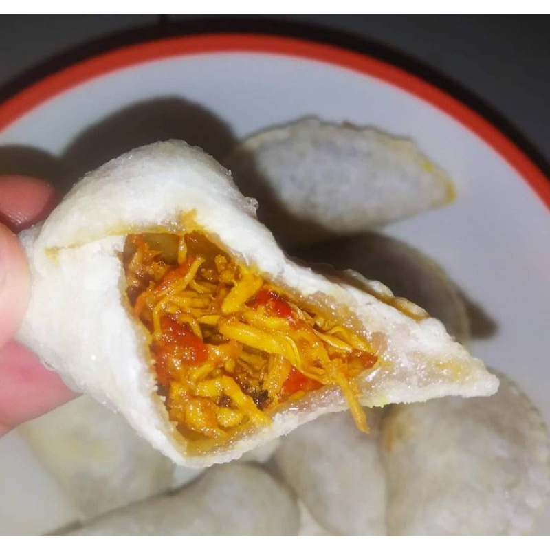 

Mau lagi - Cireng frozen Ayam suwir pedas