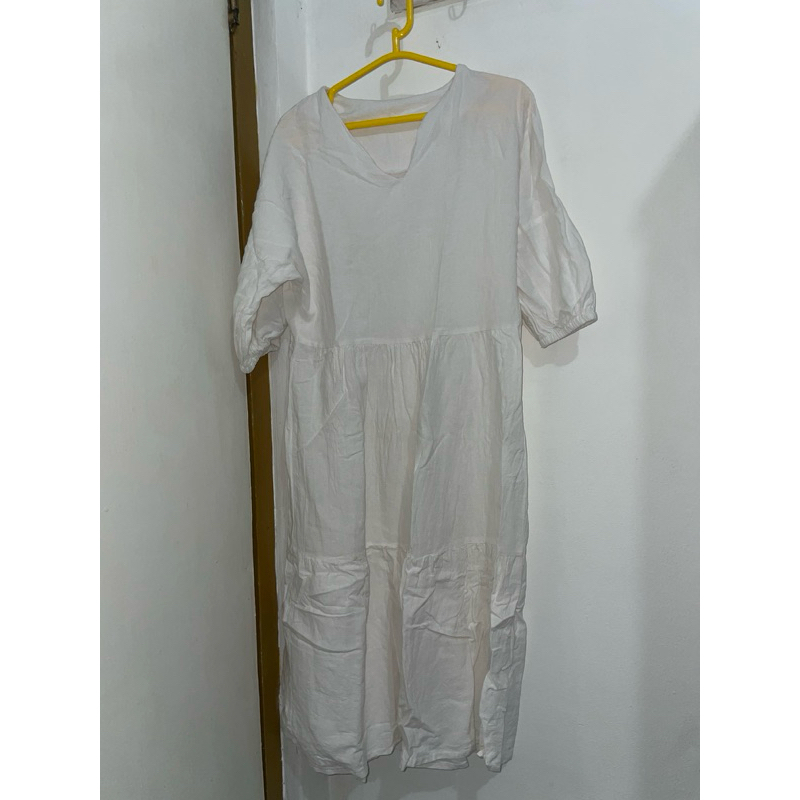 preloved white dress